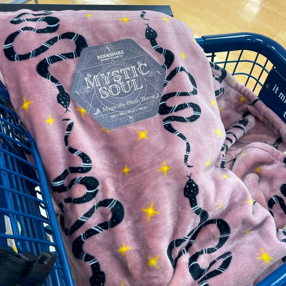 Soft snake throw blanket